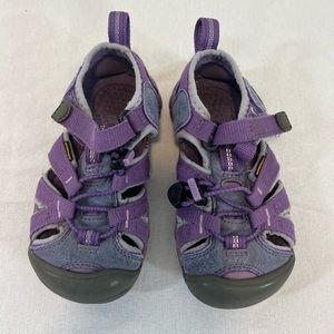 Keen Kids Newport toddler girls purple water sandals size 9